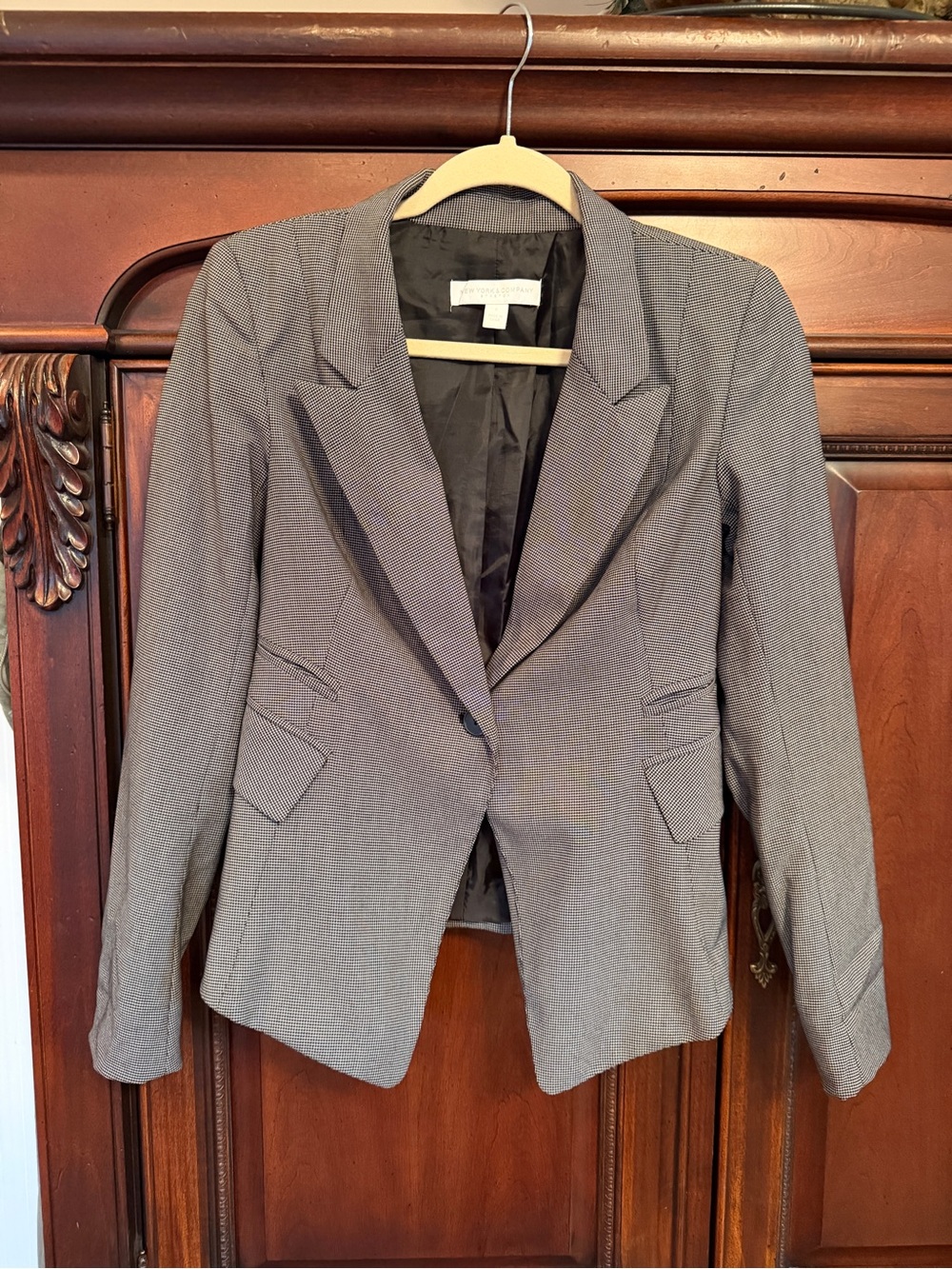 New York & Company Gray Pinstripe Women's Blazer